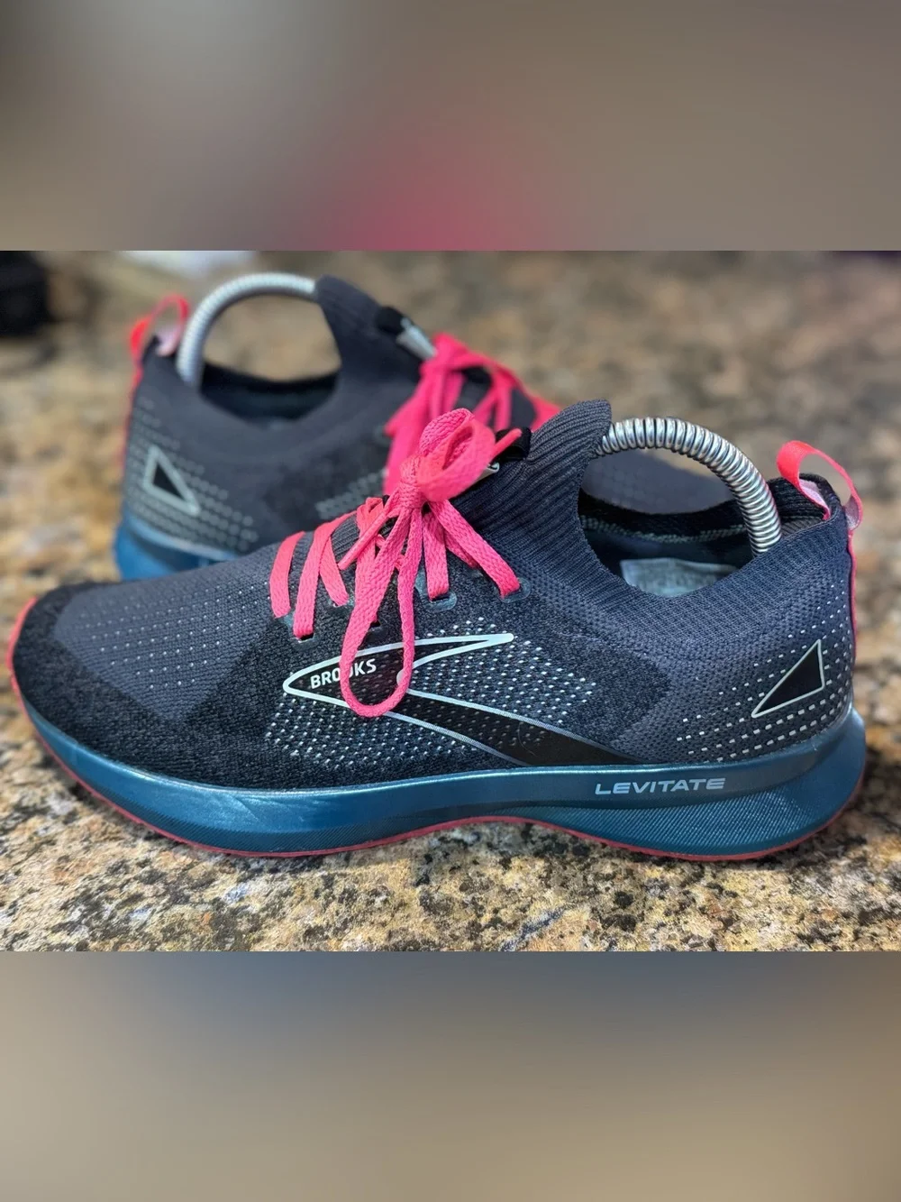 Brooks Levitate StealthFit 5 Shoes Women’s Size 8.5 Running Athletic 1203591B067